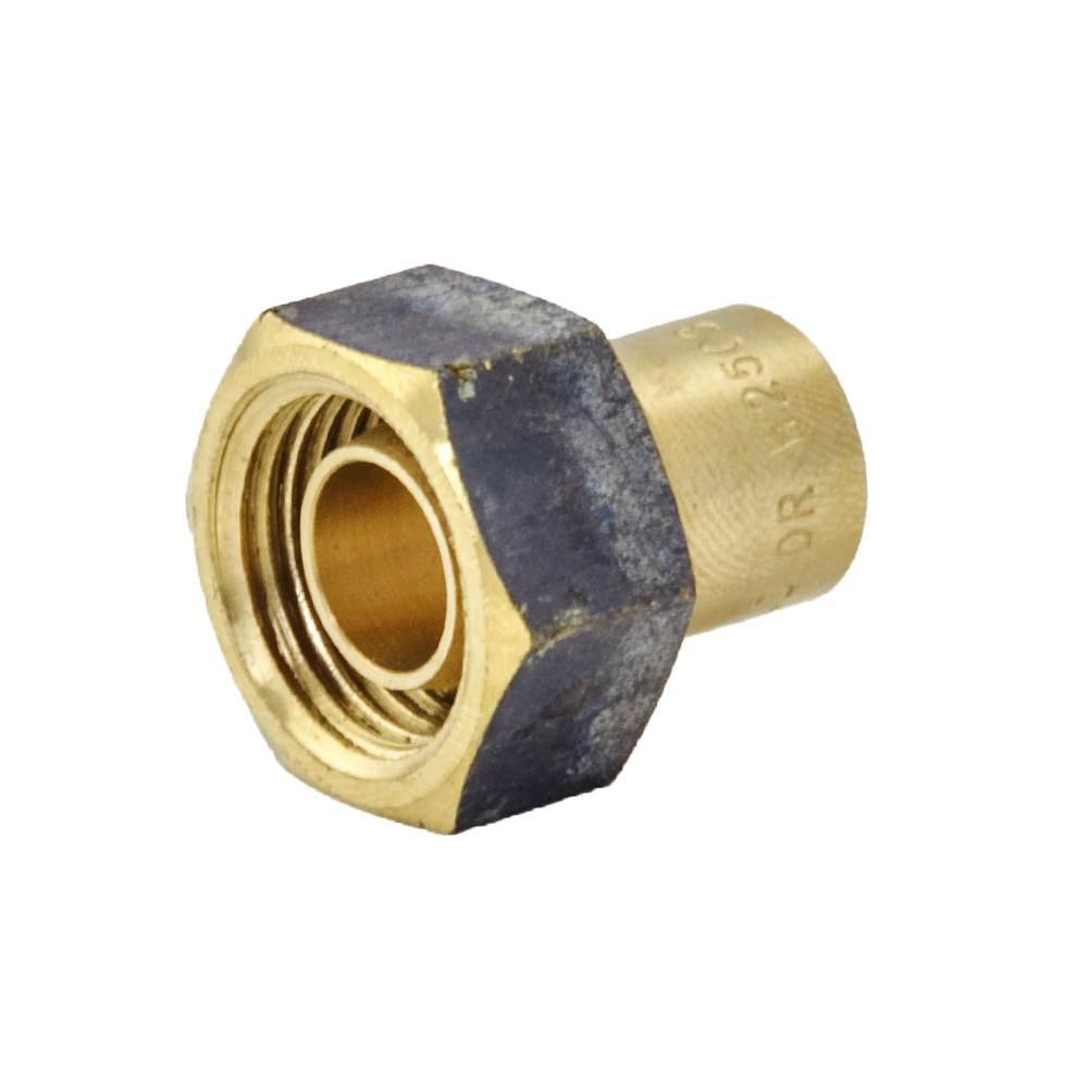 Connector (No.62) Straight Tap Brass 15FI X 15OD